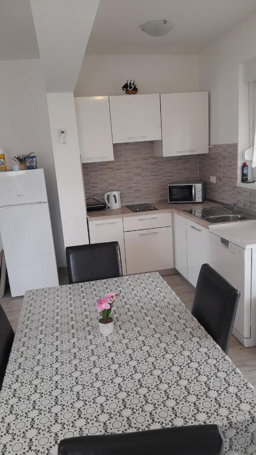 Mario Apartment Vir Bagian luar foto