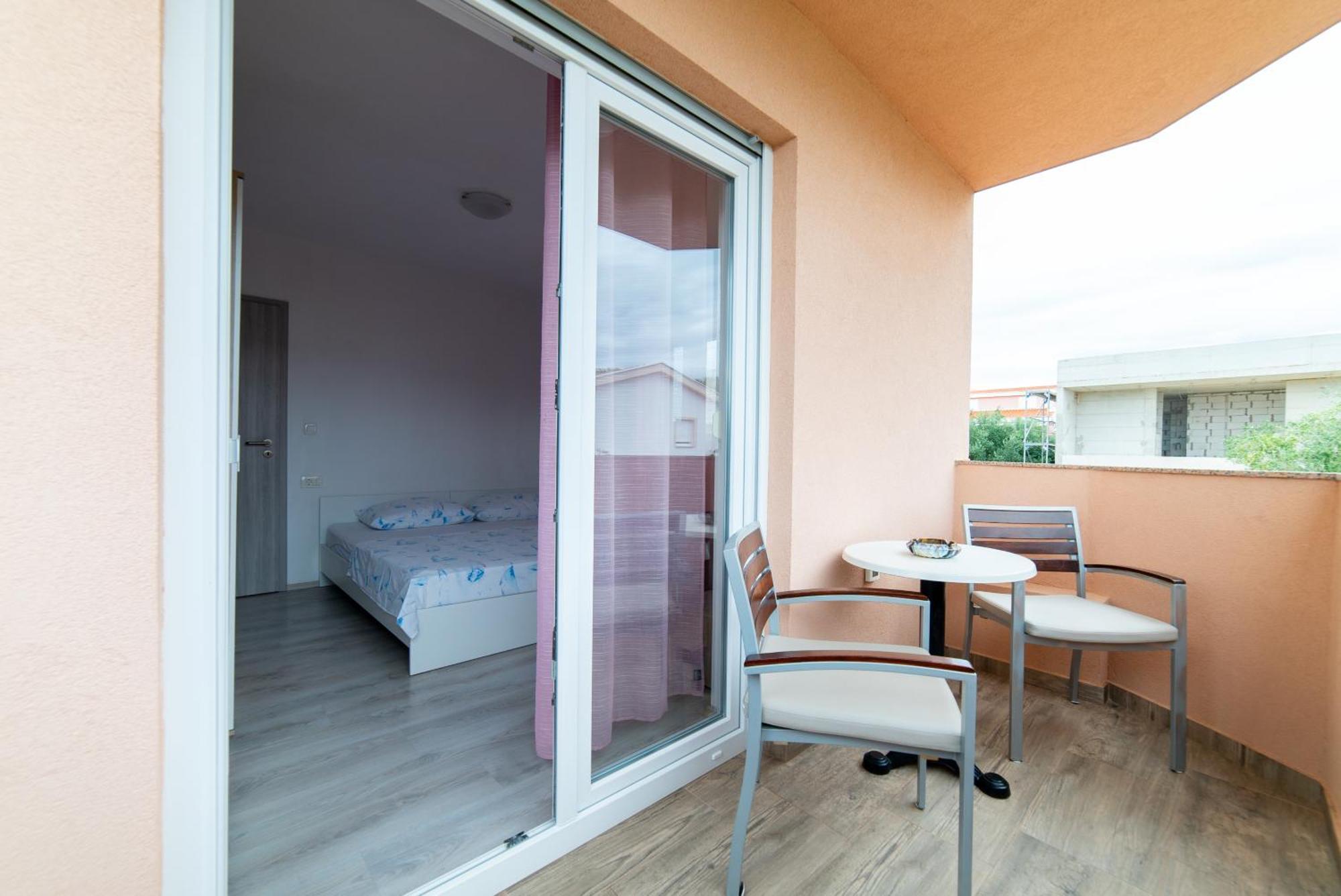 Mario Apartment Vir Bagian luar foto