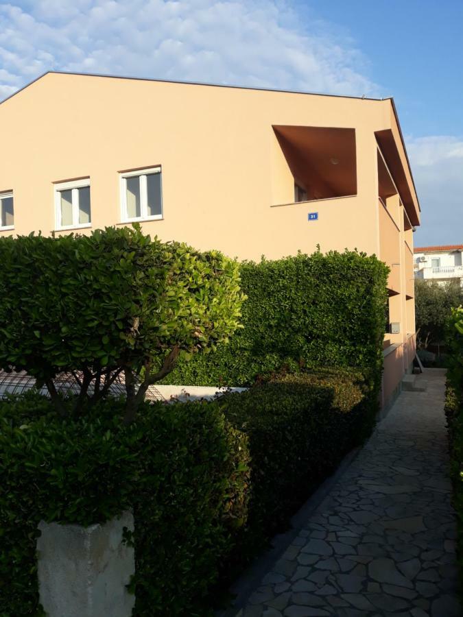 Mario Apartment Vir Bagian luar foto