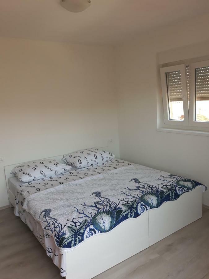 Mario Apartment Vir Bagian luar foto