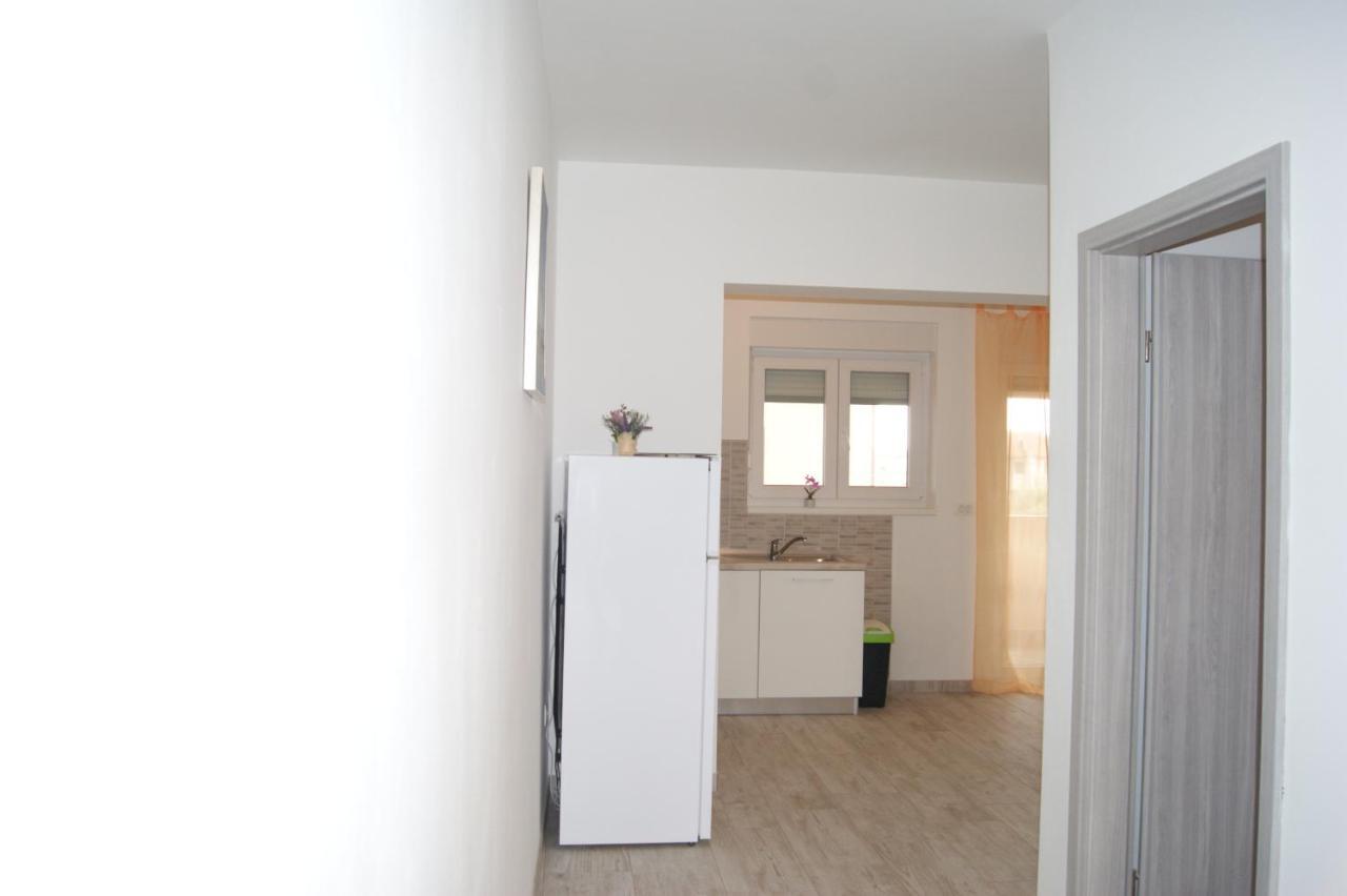 Mario Apartment Vir Bagian luar foto