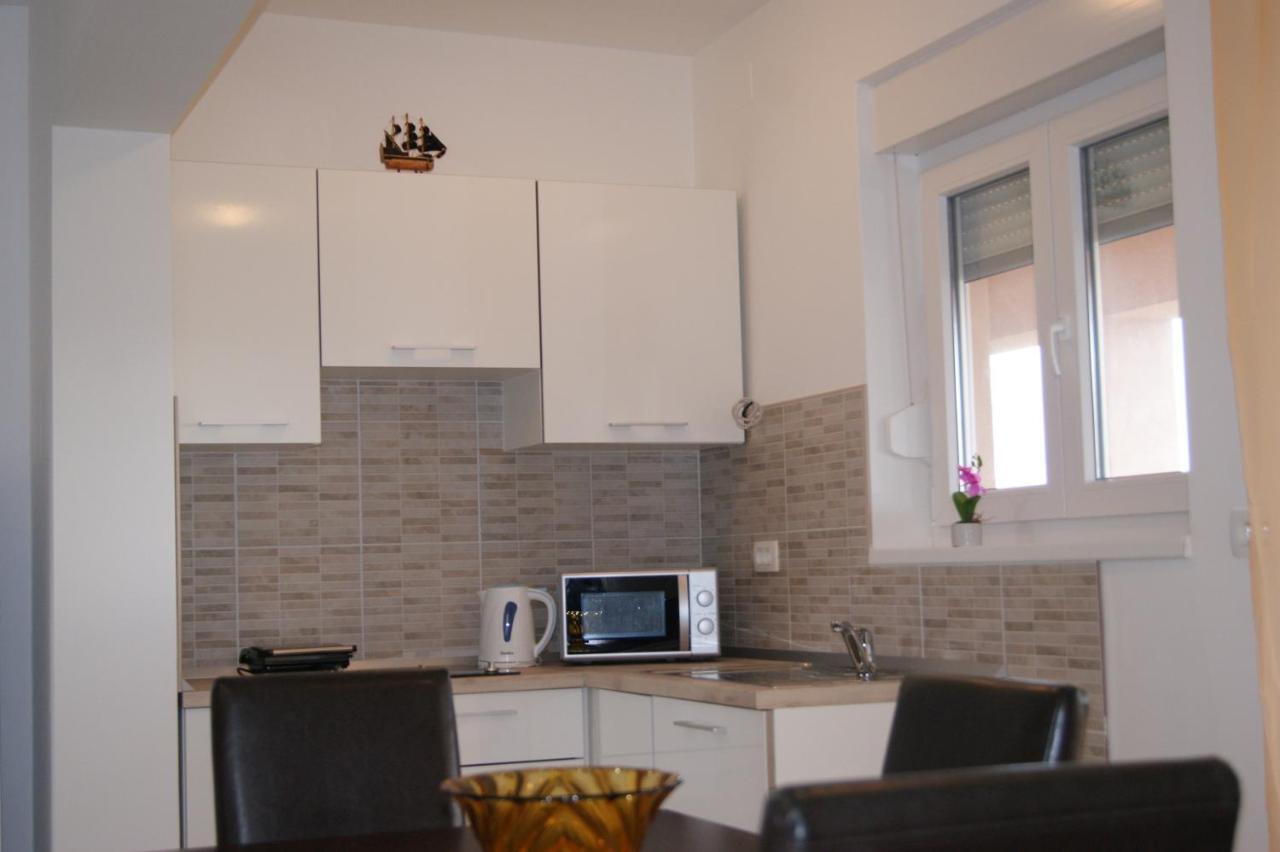 Mario Apartment Vir Bagian luar foto