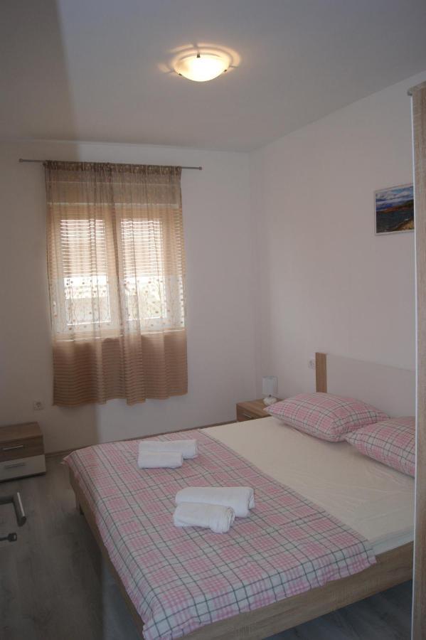 Mario Apartment Vir Bagian luar foto